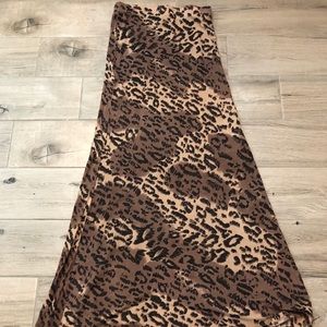 Billabong Maxi skirt cheetah print